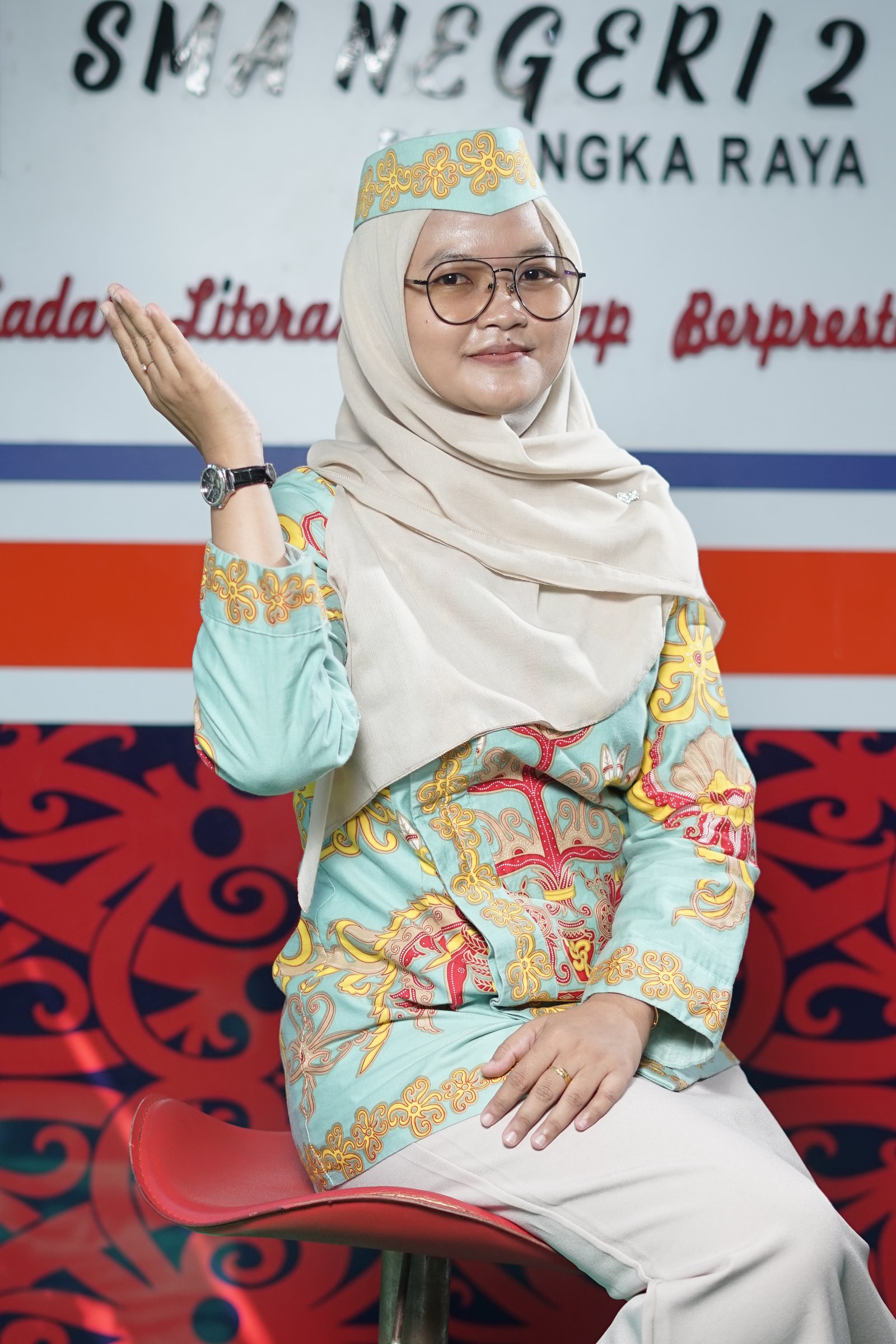 Suci Aprioni Dwi Sapitri, S.Pd