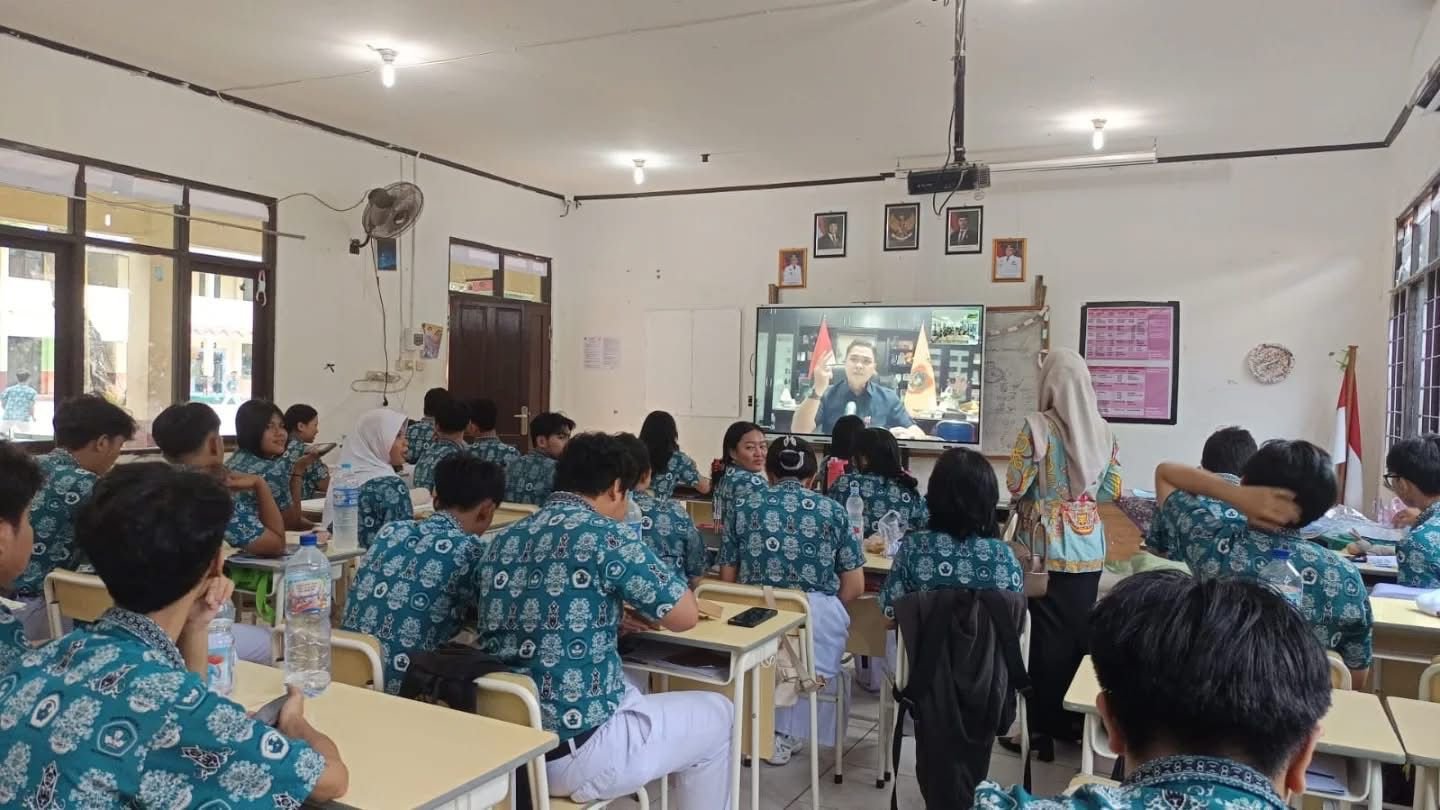 Persiapkan Masa Depan, Murid Kelas XII SMAN 2 Palangka Raya Antusias Ikuti Webinar Strategi UTBK 2026